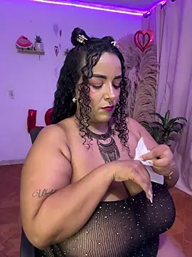 Snapshot of ariadna_cooper chatting on February 18, 2026, 3:37 am ariadna cooper online show from February 18, 2026, 3:37 am