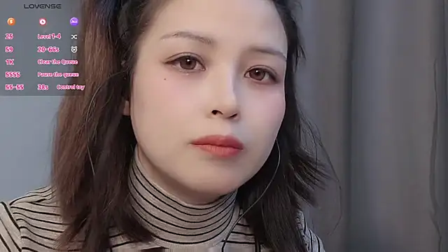 Lucky-xiuxiu online show from November 29, 2025, 4:07 pm