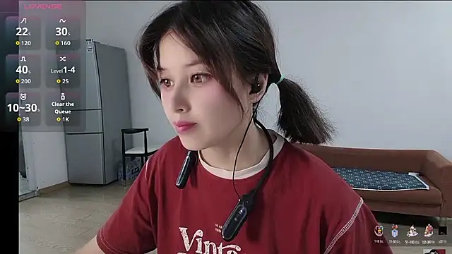 Snapshot of Lucky-xiuxiu chatting on September 17, 2025, 3:14 pm Lucky-xiuxiu online show from September 17, 2025, 3:14 pm