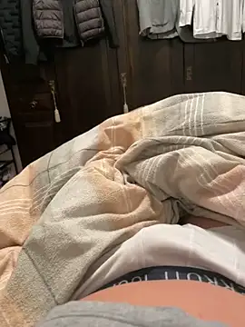 Snapshot of gamdschie49 chatting on October 21, 2025, 7:13 pm gamdschie49 online show from October 21, 2025, 7:13 pm