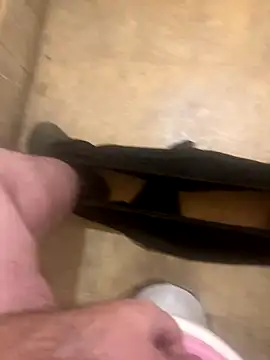 Snapshot of balint35 chatting on November 21, 2025, 8:41 pm balint35 online show from November 21, 2025, 8:41 pm