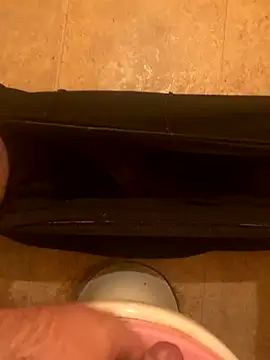 Snapshot of balint35 chatting on November 2, 2025, 3:39 pm balint35 online show from November 2, 2025, 3:39 pm