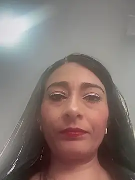 BELLA--26 online show from November 22, 2025, 12:37 pm