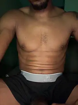 Snapshot of suthrnprnce chatting on December 22, 2025, 10:26 am suthrnprnce online show from December 22, 2025, 10:26 am