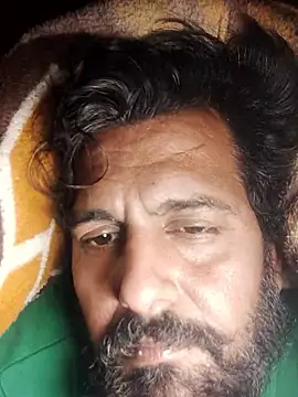 MAGNETICDADDY8 online show from January 13, 2026, 10:35 pm