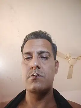 MAGNETICDADDY8 online show from October 17, 2025, 10:29 am