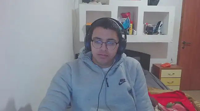 HotNatanIsraeli online show from February 27, 2025, 5:37 pm