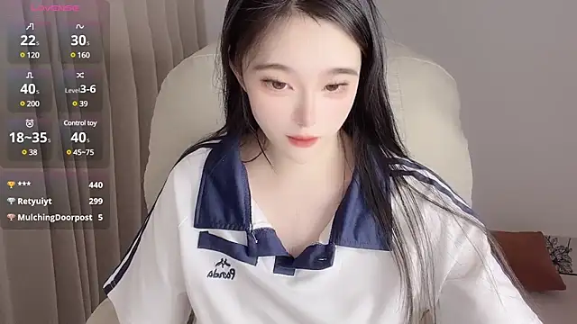 Snapshot of YUAN-- chatting on February 14, 2025, 5:57 pm YUAN-- online show from February 14, 2025, 5:57 pm