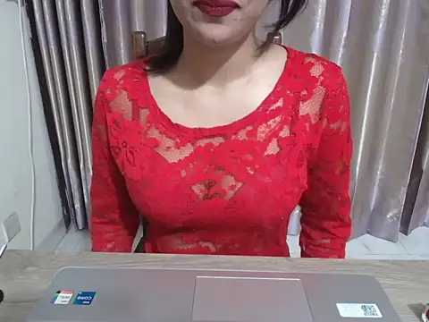 Elena-Cruz online show from January 29, 2025, 5:02 pm