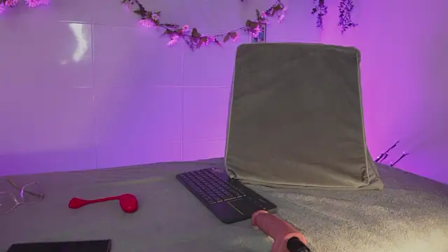 bri cullen online show from September 24, 2025, 3:07 pm