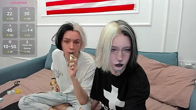 VeryRare TwinS online show from June 18, 2026, 7:41 pm