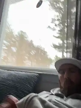 Snapshot of coreyl9718 chatting on February 14, 2026, 7:36 pm coreyl9718 online show from February 14, 2026, 7:36 pm