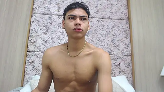 adam piarse01 online show from February 13, 2026, 1:55 pm