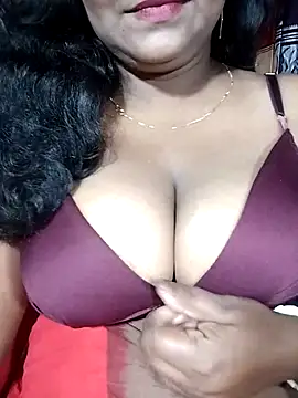 YERY HOT online show from March 18, 2026, 5:03 pm