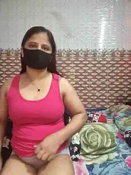 Hot Nila online show from July 26, 2026, 2:51 am