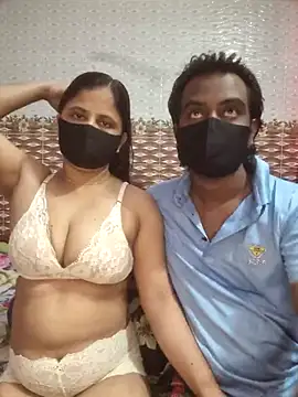 Hot Nila online show from July 24, 2026, 3:24 am