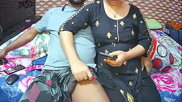 Hot Nila online show from March 11, 2026, 3:55 am