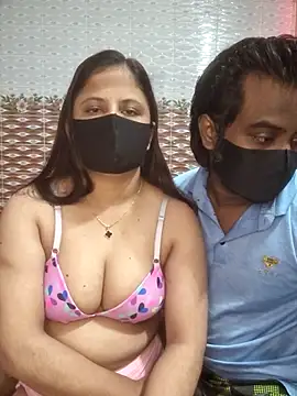 Hot Nila online show from July 23, 2026, 2:31 am