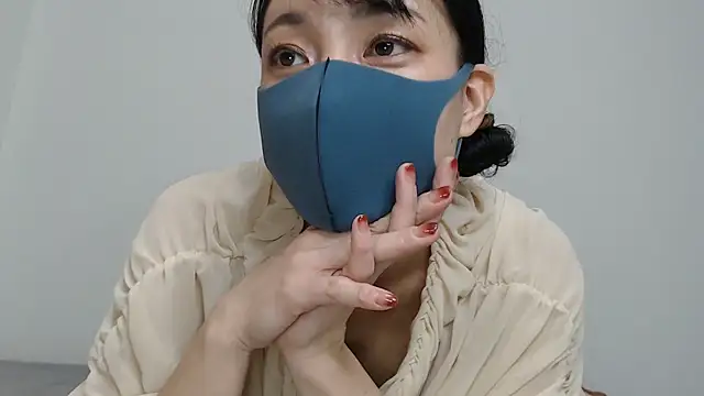 Snapshot of Mary-JP chatting on February 12, 2025, 11:18 am Mary-JP online show from February 12, 2025, 11:18 am