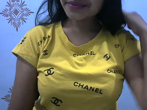 Misha Sweett online show from March 18, 2025, 3:33 pm