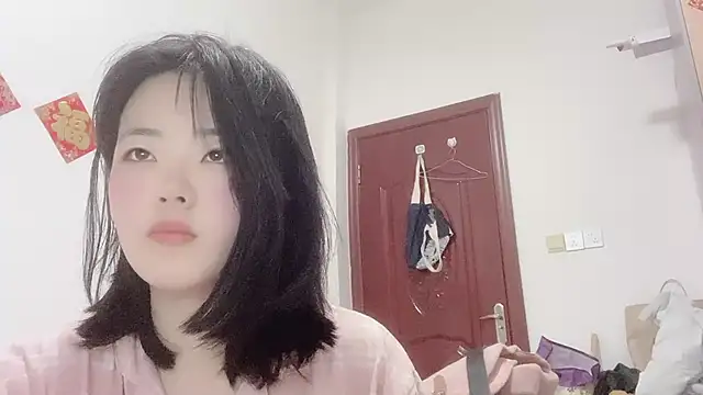 Snapshot of Koi-Serenac chatting on February 14, 2025, 2:23 pm Koi-Serenac online show from February 14, 2025, 2:23 pm