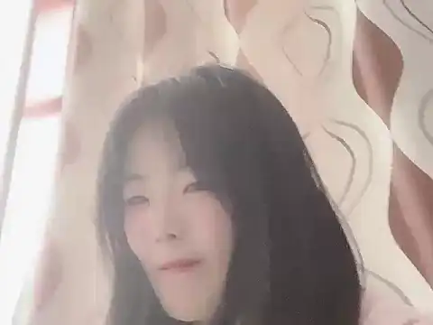 Snapshot of Koi-Serenac chatting on February 20, 2025, 1:57 am Koi-Serenac online show from February 20, 2025, 1:57 am