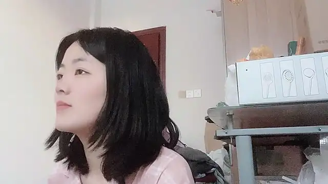 Snapshot of Koi-Serenac chatting on February 12, 2025, 9:42 am Koi-Serenac online show from February 12, 2025, 9:42 am