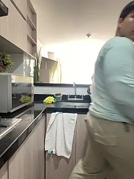 Thom Ohtani online show from October 28, 2025, 7:24 pm