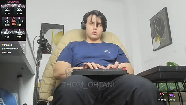 Snapshot of Thom_Ohtani chatting on July 8, 2026, 4:24 am Thom Ohtani online show from July 8, 2026, 4:24 am