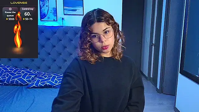 stellaallen24 online show from March 8, 2025, 8:57 pm