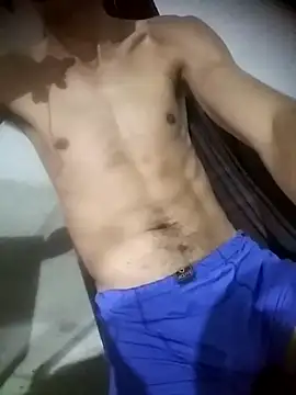 MagrinhoSaradoo online show from March 5, 2025, 8:32 pm