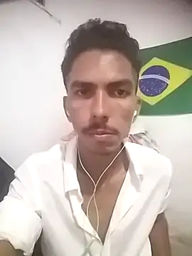 MagrinhoSaradoo online show from March 12, 2025, 8:19 am