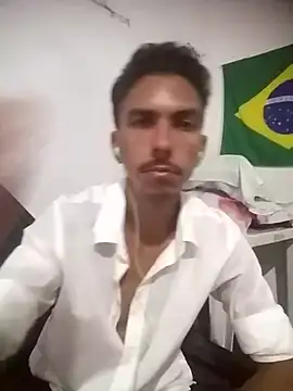 MagrinhoSaradoo online show from March 10, 2025, 11:45 am