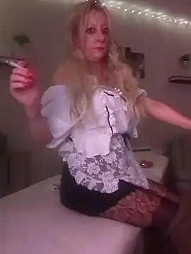 Snapshot of ImogenBrooke chatting on October 14, 2025, 11:14 pm ImogenBrooke online show from October 14, 2025, 11:14 pm