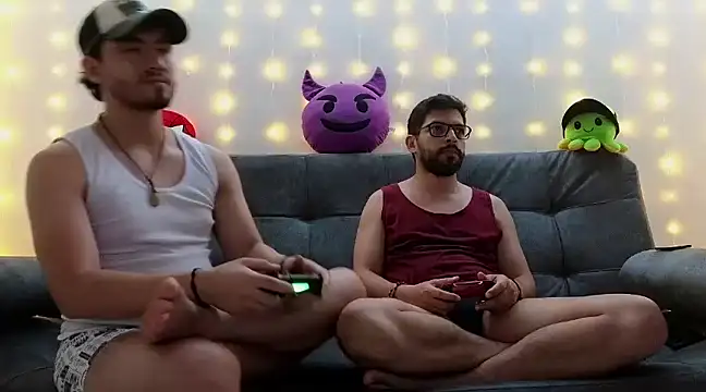 Snapshot of Dante_Bones chatting on February 4, 2025, 1:13 am Dante Bones online show from February 4, 2025, 1:13 am