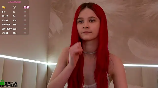 Rina Red online show from March 22, 2025, 11:32 am