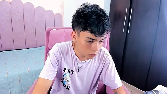 angelyoung18 online show from March 3, 2025, 7:49 pm