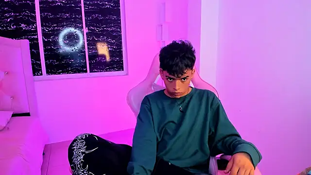 angelyoung18 online show from February 27, 2025, 7:26 pm