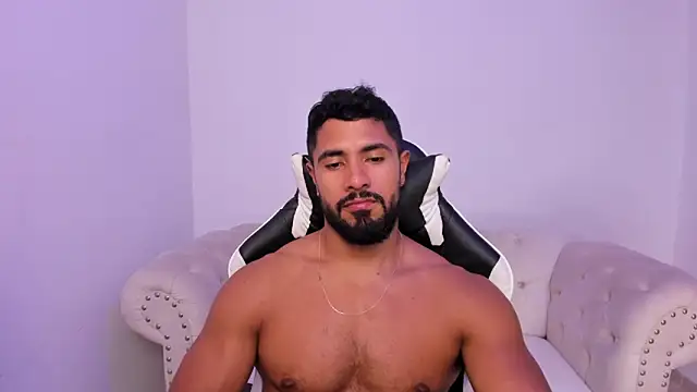 Santiago huntt online show from March 3, 2026, 8:49 pm