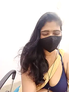 Lucky-Deepthi online show from April 11, 2026, 9:07 pm