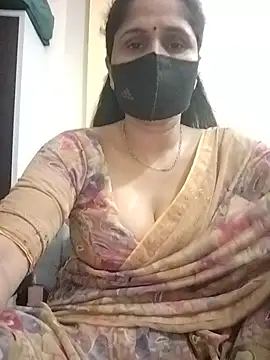 priyancyfun online show from June 26, 2026, 4:02 pm