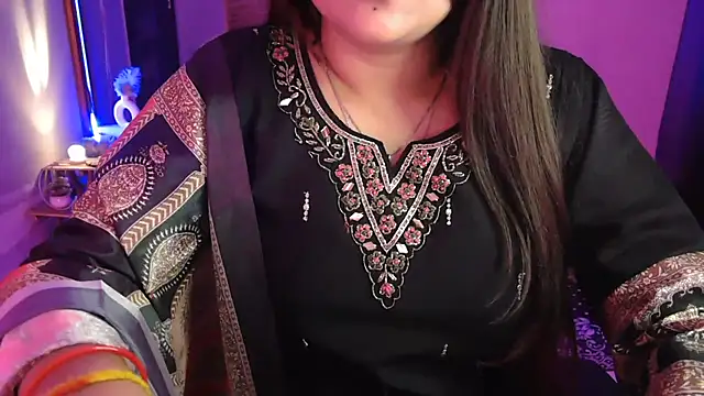 Mitikaa online show from November 26, 2025, 2:17 pm