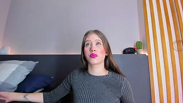 sara  jones gh online show from September 23, 2025, 11:28 am