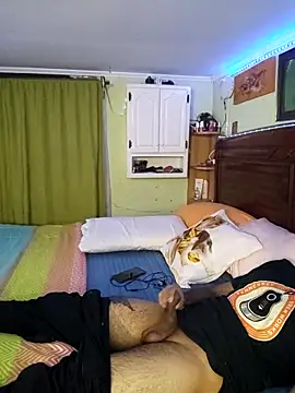 lagitana40 online show from March 11, 2025, 1:37 am