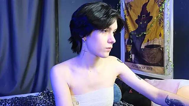 Hyeon Jin online show from February 6, 2025, 8:34 pm