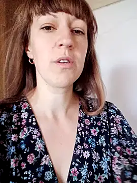 Calibers2932 online show from October 5, 2025, 7:43 am