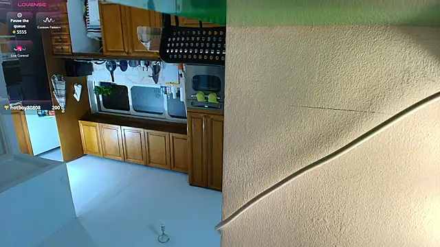 todddantes25 online show from February 12, 2026, 4:51 pm