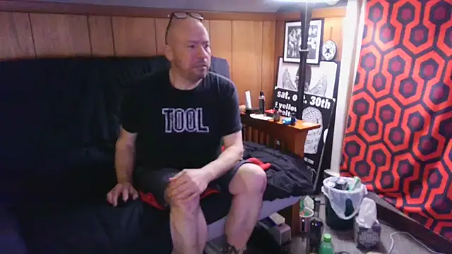 fractal74 online show from January 20, 2025, 10:18 am