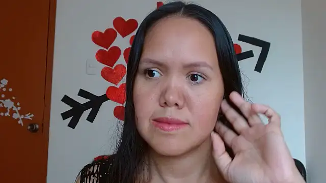 Snapshot of marilynbeautifullyhairy chatting on February 20, 2025, 4:58 pm marilynbeautifullyhairy online show from February 20, 2025, 4:58 pm