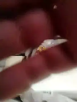 jayjay198080 online show from January 25, 2025, 7:18 pm